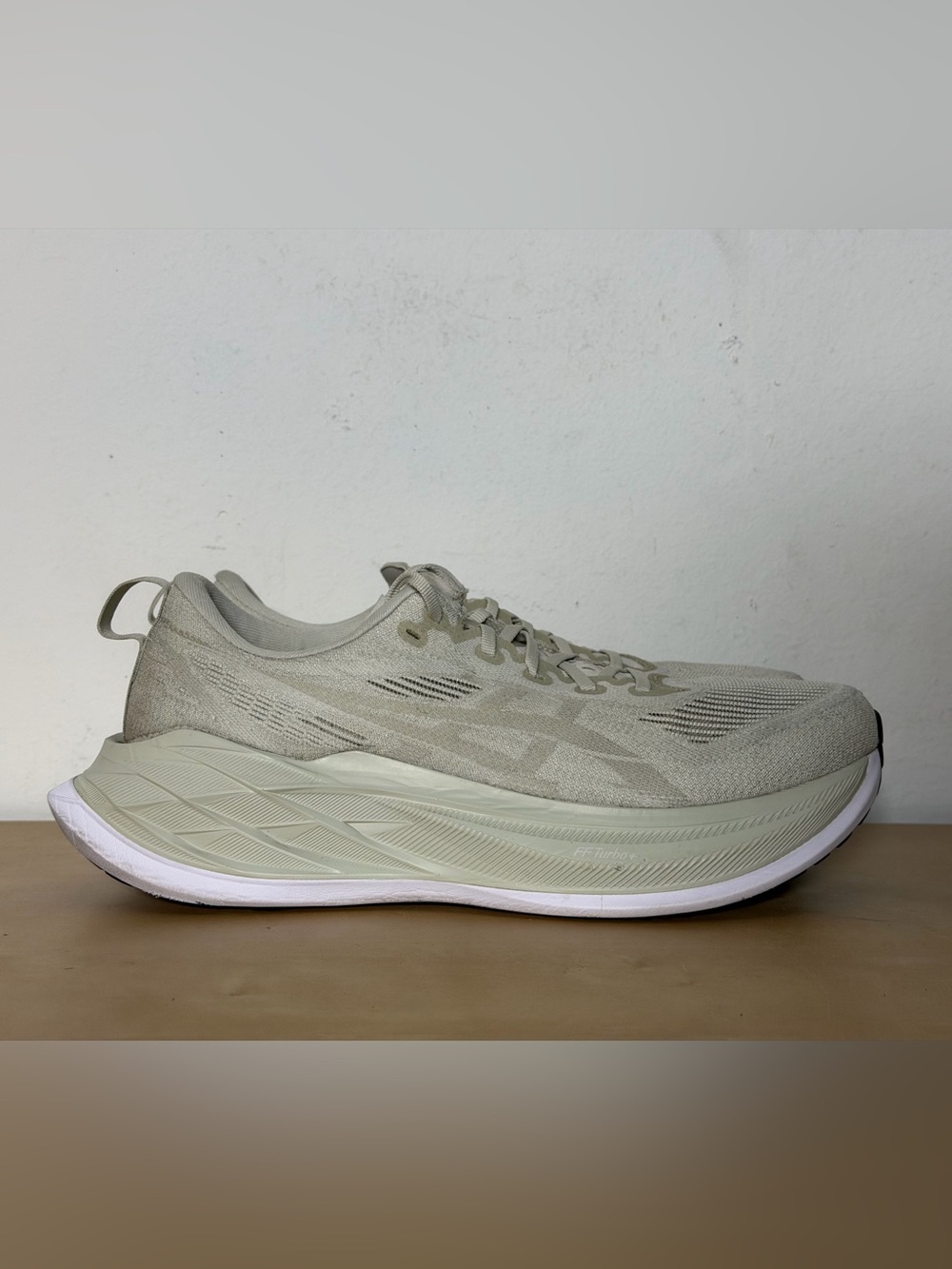 ASICS Superblast 2 Lake Grey White Sage Running Shoes 1013A142-300 Men's Size 11
